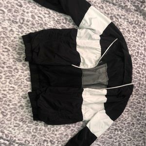 forever 21 wind breaker/jacket